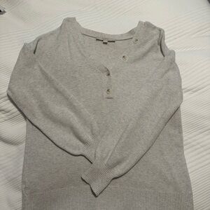 Women’s sweater